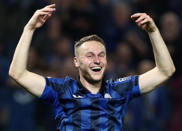 勒沃库森发布备战花絮,加时末段伤情更新,欧超杯任务艰巨,身体对抗强度拉满(2024年欧超杯视频最新) 勒沃库森发布备战花絮,加时末段伤情更新,欧超杯任务艰巨,身体对抗强度拉满(2024年欧超杯视频最新)