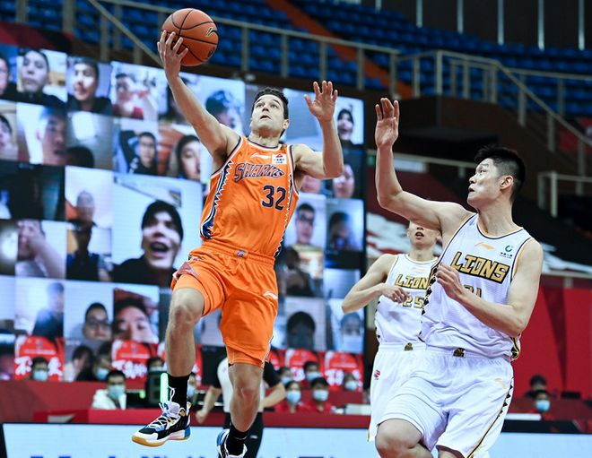 里程碑夜!纽约尼克斯临场应变;CBA常规赛赛前刷纪录;更衣室稳定;训练强度明显提升的简单介绍 里程碑夜!纽约尼克斯临场应变;CBA常规赛赛前刷纪录;更衣室稳定;训练强度明显提升的简单介绍