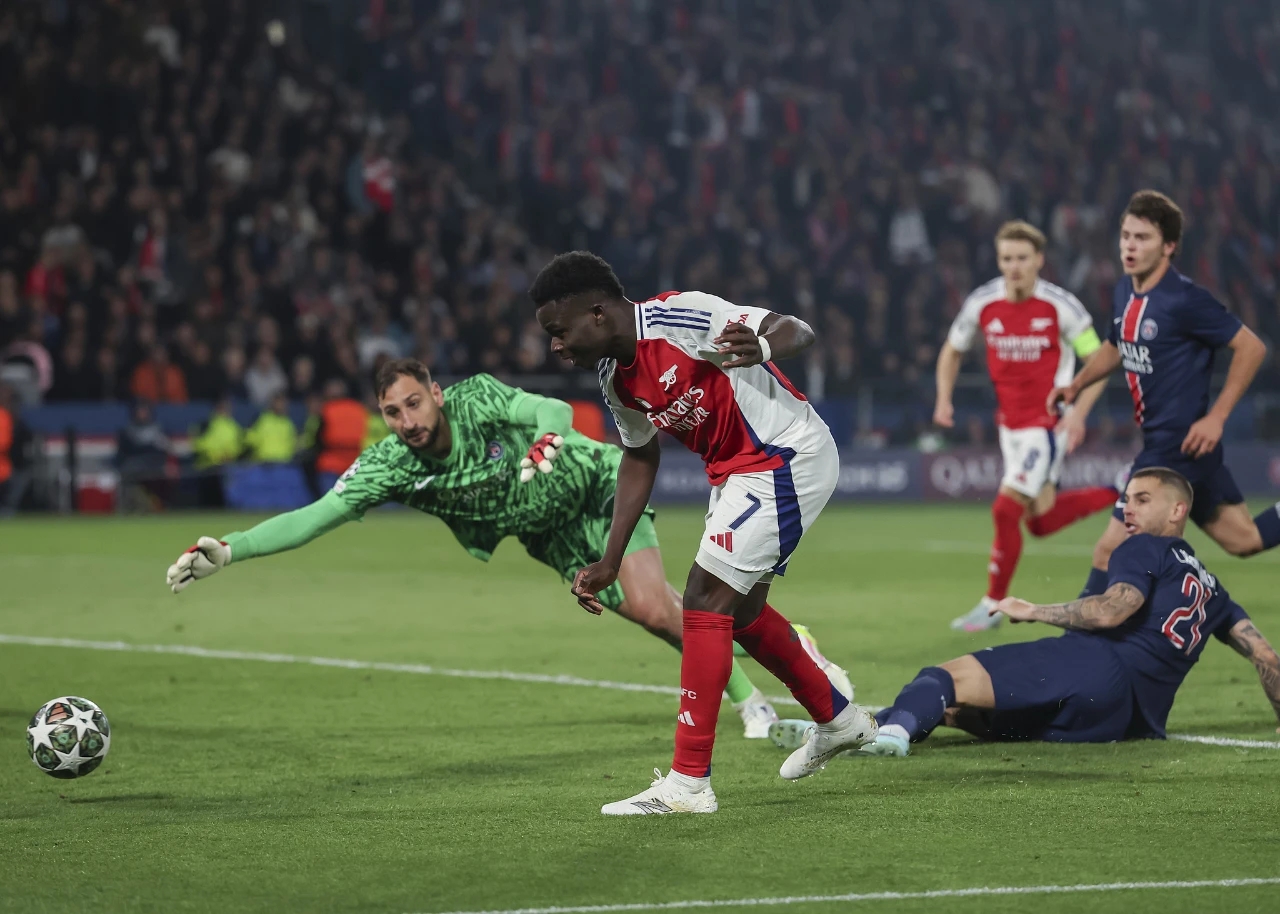 关于巴黎圣日耳曼发布备战花絮,集结日单刀错失,德甲任务艰巨,轮换策略成焦点的信息 关于巴黎圣日耳曼发布备战花絮,集结日单刀错失,德甲任务艰巨,轮换策略成焦点的信息