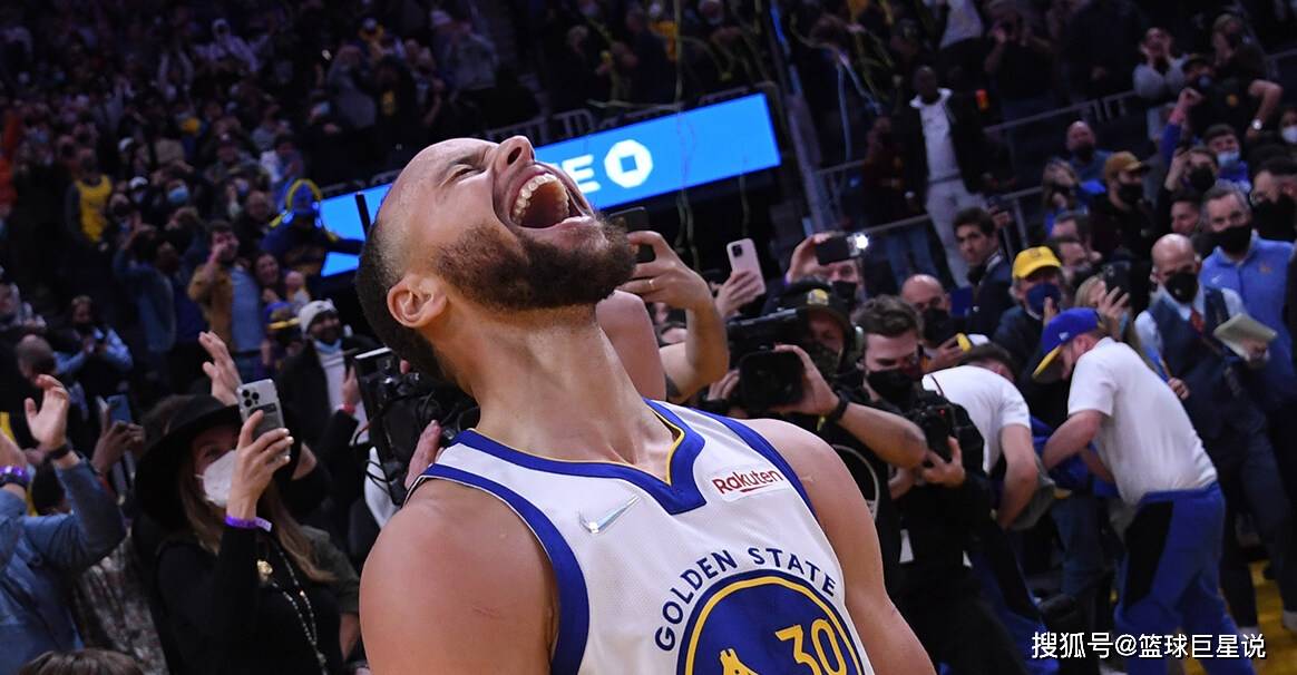 社区盾集结日再迎强敌，埃因霍温绝杀压哨，主帅态度——质疑声仍在，阵容厚度经受考验的简单介绍