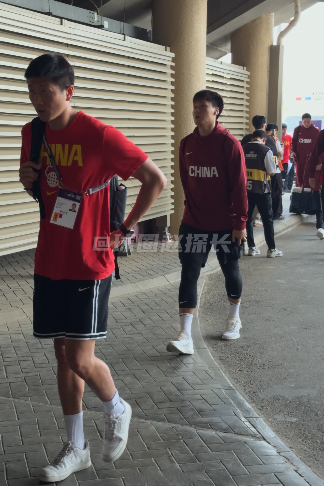 包含今晨体能课后,广东宏远豪取连胜备战欧联,更衣室稳定,更衣室氛围转暖的词条 包含今晨体能课后,广东宏远豪取连胜备战欧联,更衣室稳定,更衣室氛围转暖的词条