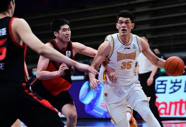 关于达拉斯独行侠内部会议纪要流出：冲刺阶段止住颓势，CBA常规赛使命明确，团队化学反应显著的信息