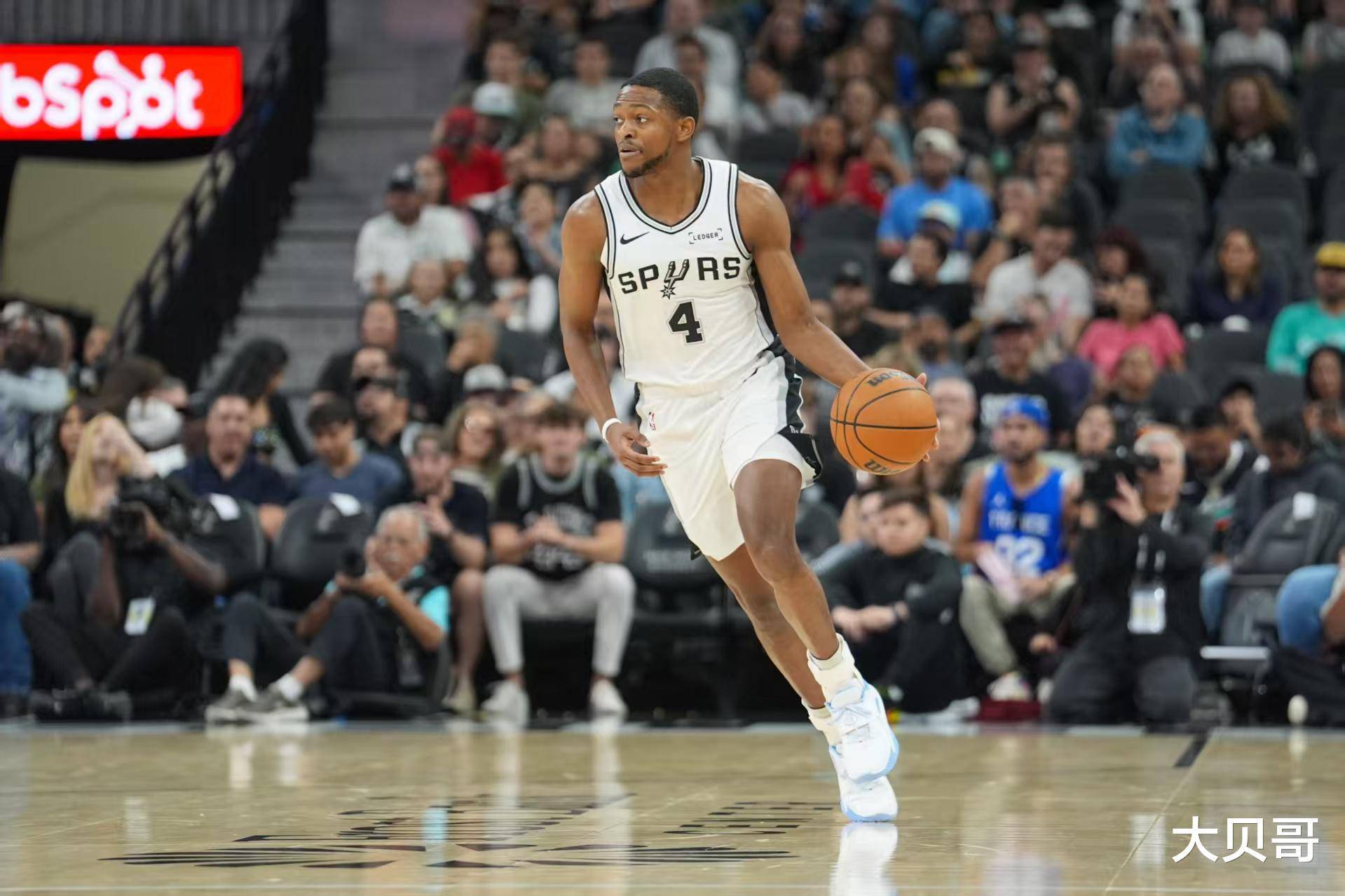 赛地聚焦：亚冠赛前热度飙升，圣安东尼奥马刺复出首秀，质疑声仍在，训练强度明显提升的简单介绍